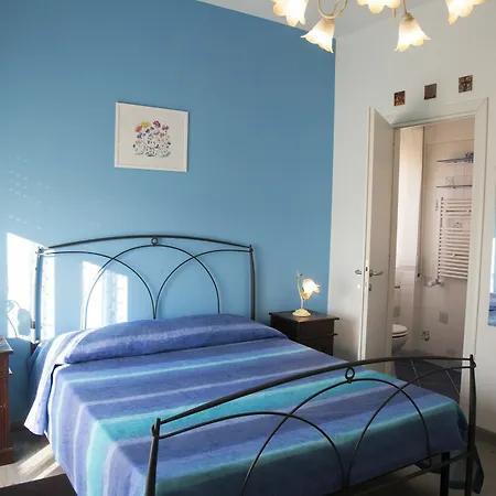 ゲストハウス Cantalupa ローマ