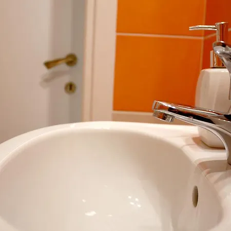 Cantalupa Konukevi Roma